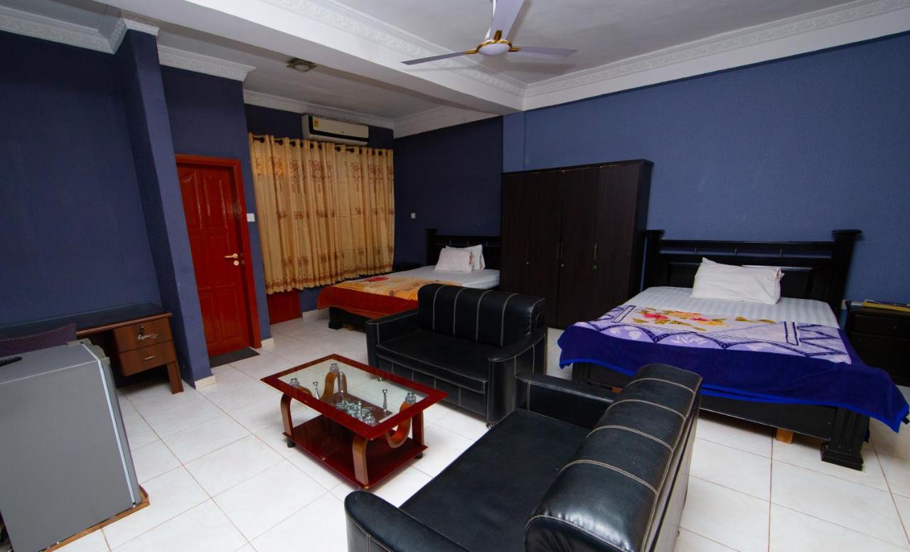 Pemicsa Hotel Accra Spintex Exteriör bild