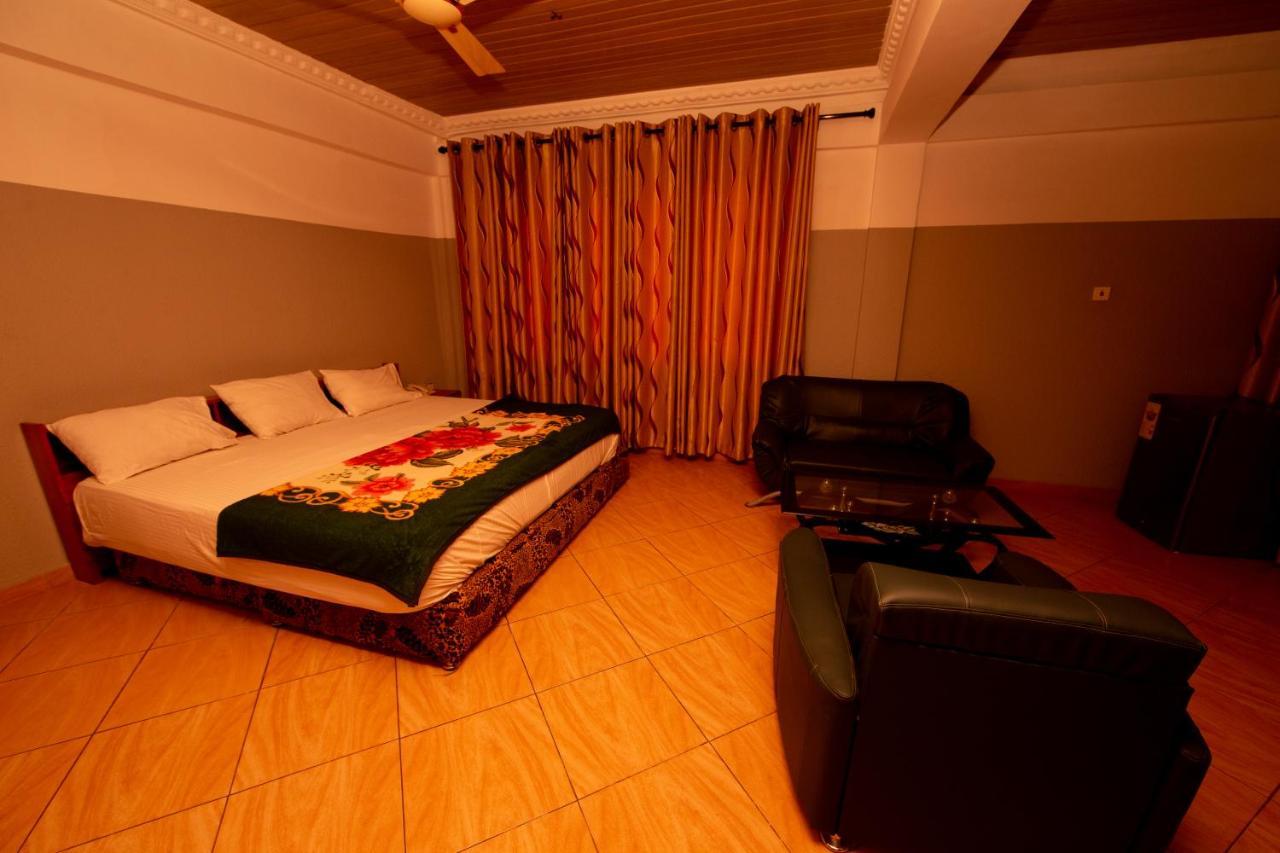 Pemicsa Hotel Accra Spintex Exteriör bild