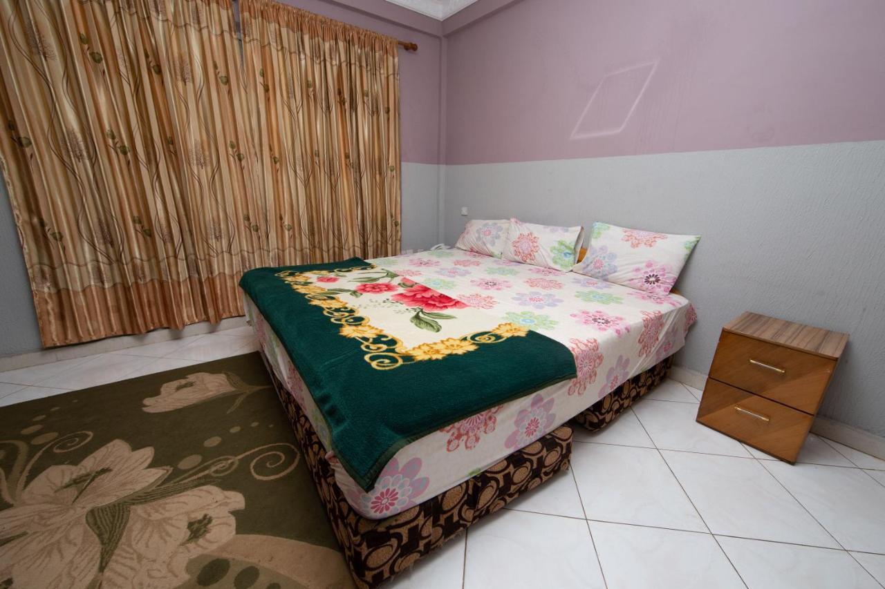 Pemicsa Hotel Accra Spintex Exteriör bild