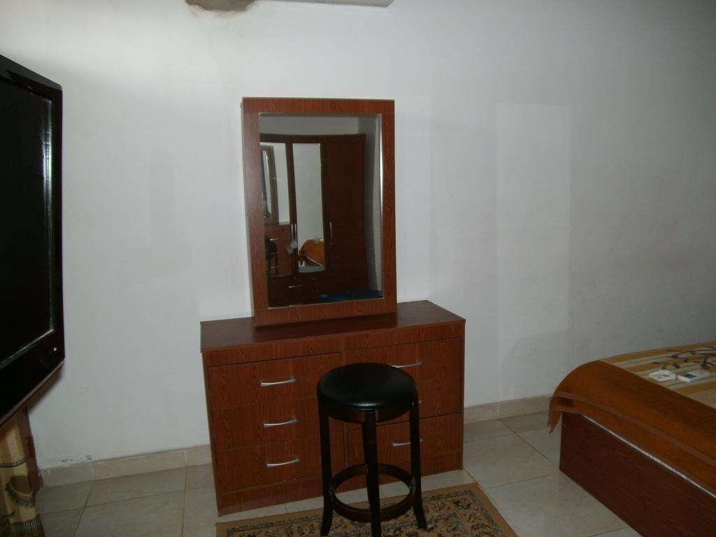 Pemicsa Hotel Accra Spintex Exteriör bild