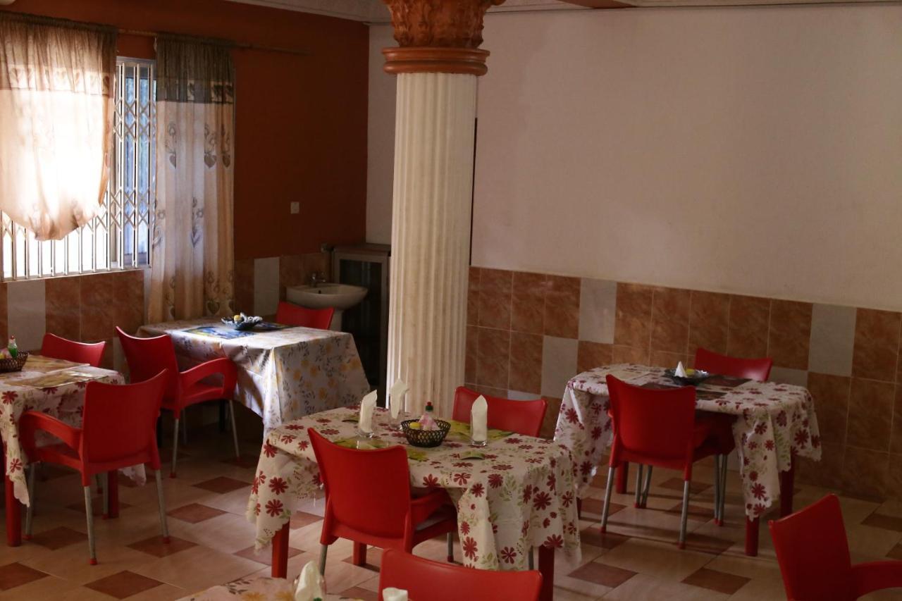 Pemicsa Hotel Accra Spintex Exteriör bild