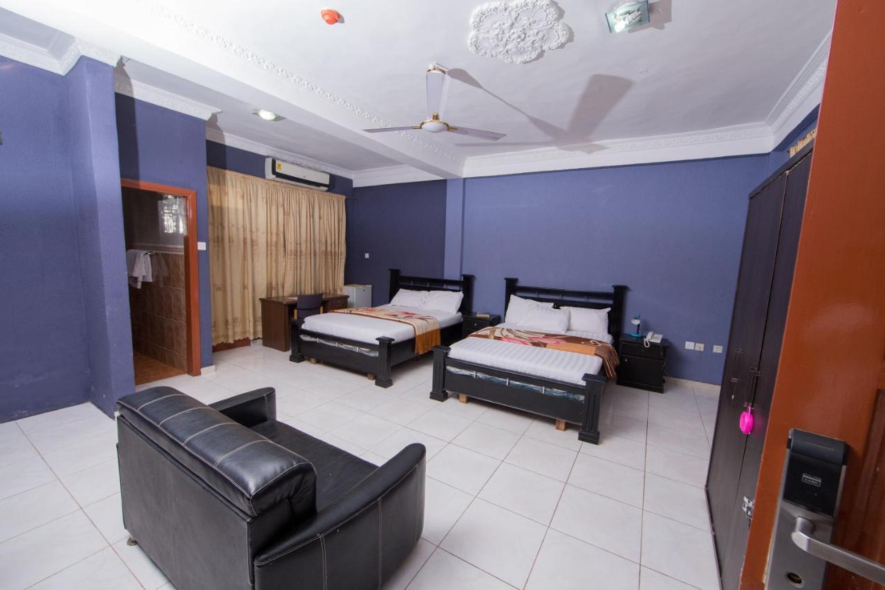 Pemicsa Hotel Accra Spintex Exteriör bild