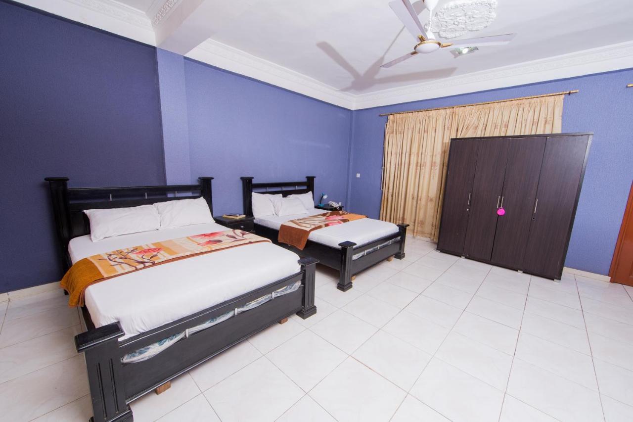 Pemicsa Hotel Accra Spintex Exteriör bild